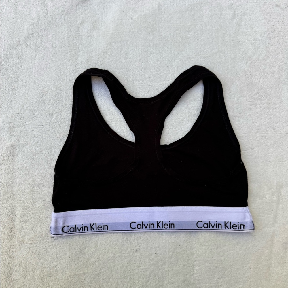 Calvin Klein Black and White Logo Branded Sports Bra Bralette size medium - Picture 10 of 10